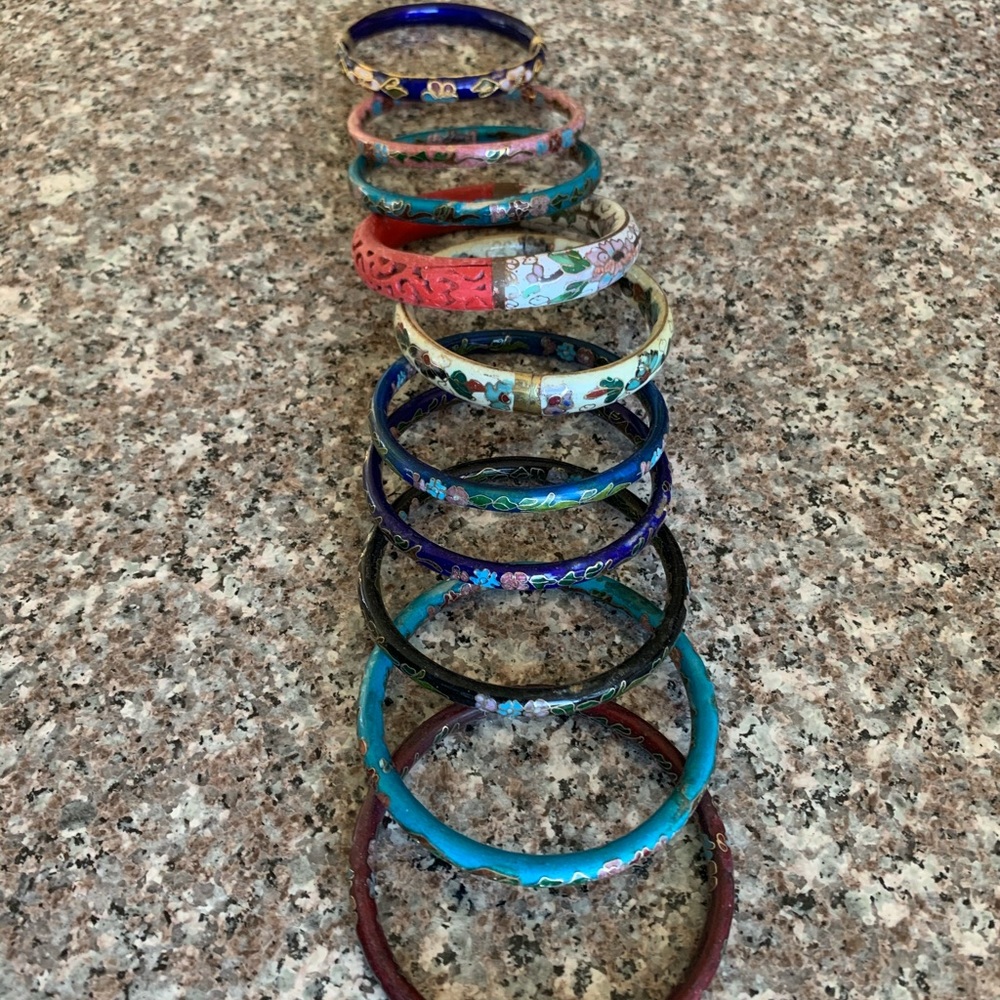 Antique bracelets (10 pieces)